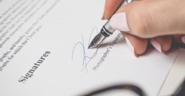 Předmanželská smlouva: podepsat či nepodepsat?